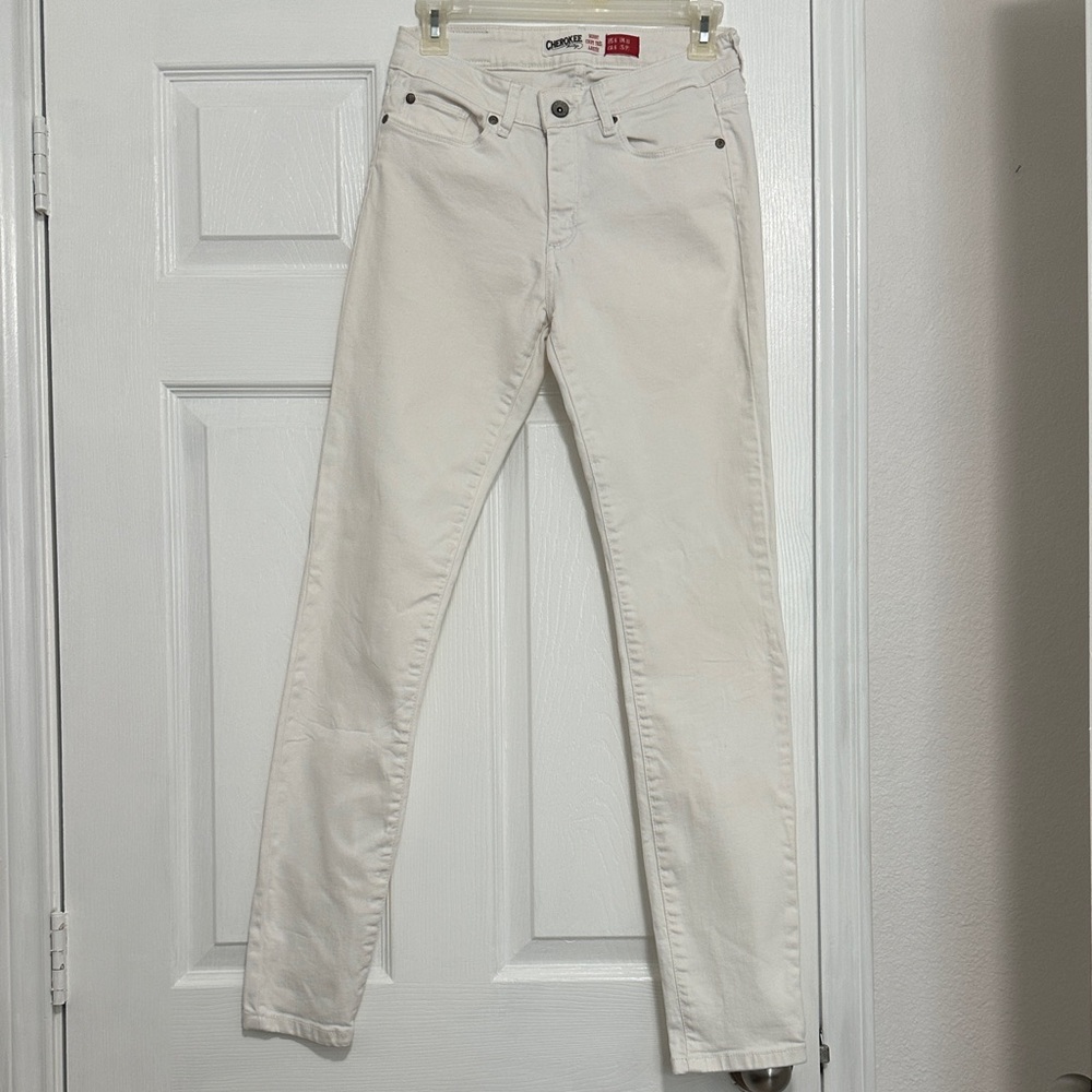 Cherokee Women's White Skinny Jeans